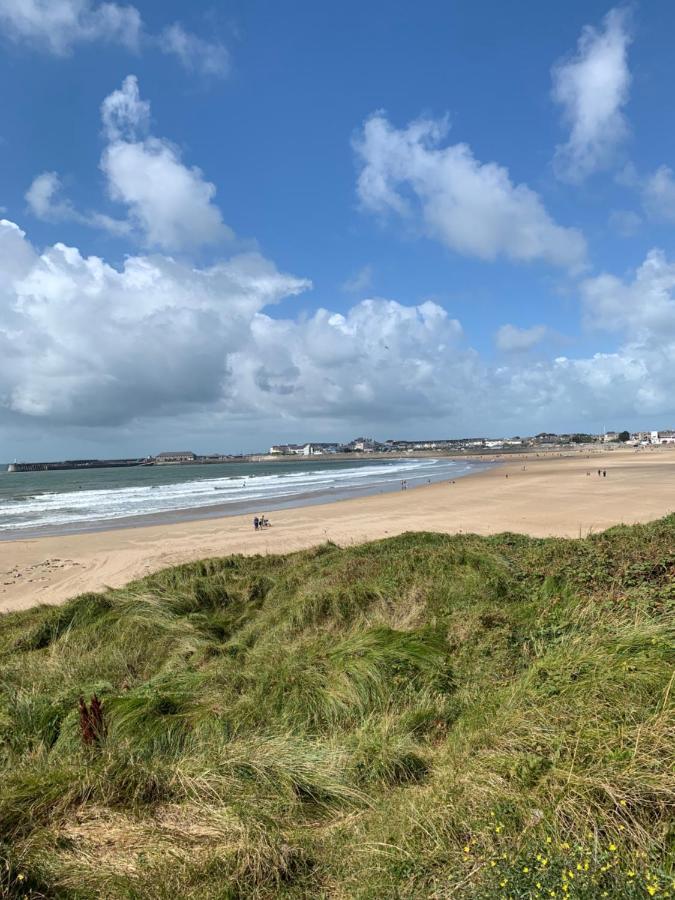 Phoenix Caravan Hire, Trecco Bay Porthcawl Extérieur photo